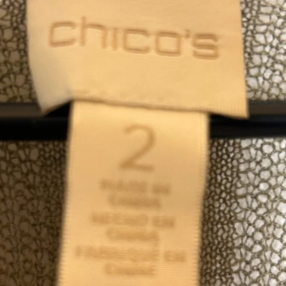 Women’s Chico’s Size 2 Olive Featherweight Cardigan, a style essential! - Picture 10 of 11